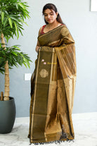Handwoven Pure silk saree in antique copper shade Pallu view– ThalirAambal